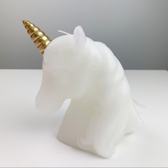 sunny life Other - Decorative Unscented Unicorn Candle